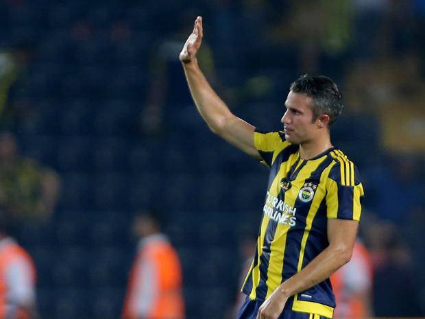 Fenerbahçe'de Van Persie için flaş karar 
