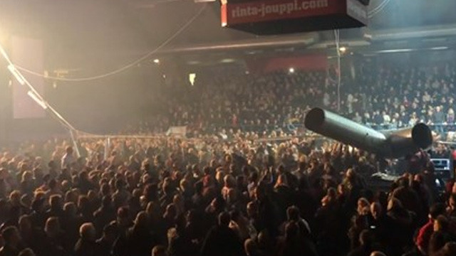 4.000 kişilik konserde boru faciası