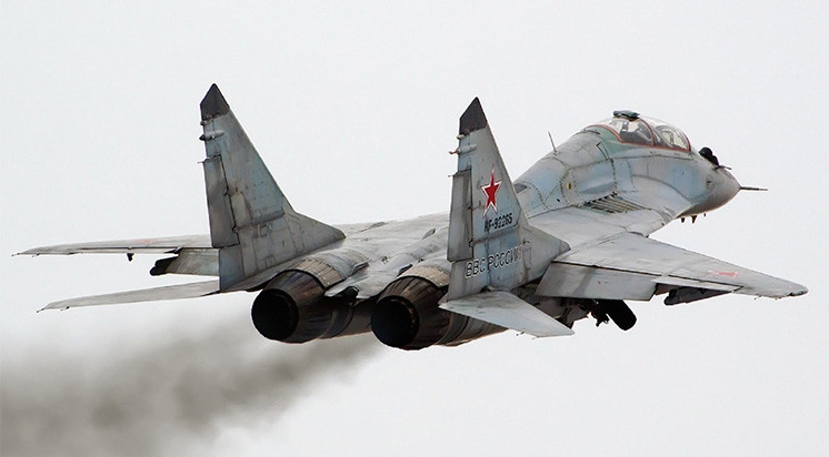 Rus uçakları Suriye'de bombaladı: 20 ölü
