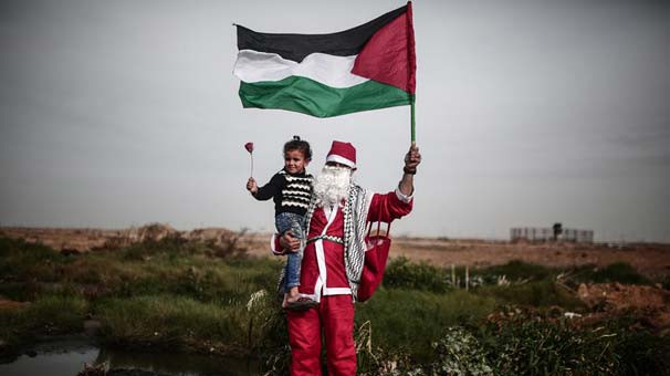 İsrail askerleri ''Noel Baba''yı vurdu !