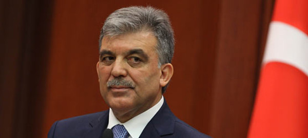 AK Parti'den Abdullah Gül'ün eleştirilerine tepki
