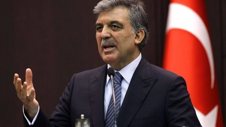 Abdullah Gül: Aslında o KHK'yı ben sahiplendim 