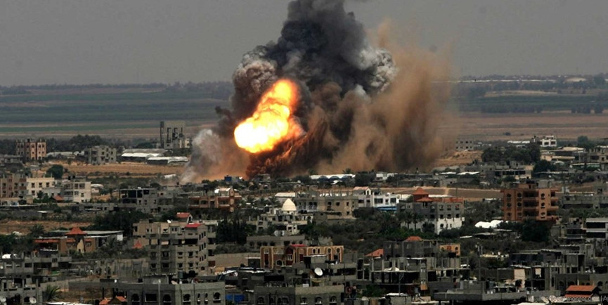İsrail'den Gazze'ye 3 hava saldırısı: 2 ölü