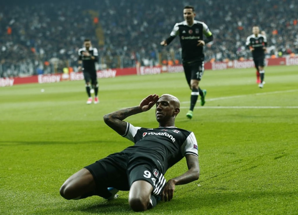 Talisca sosyal medyayı yıktı !