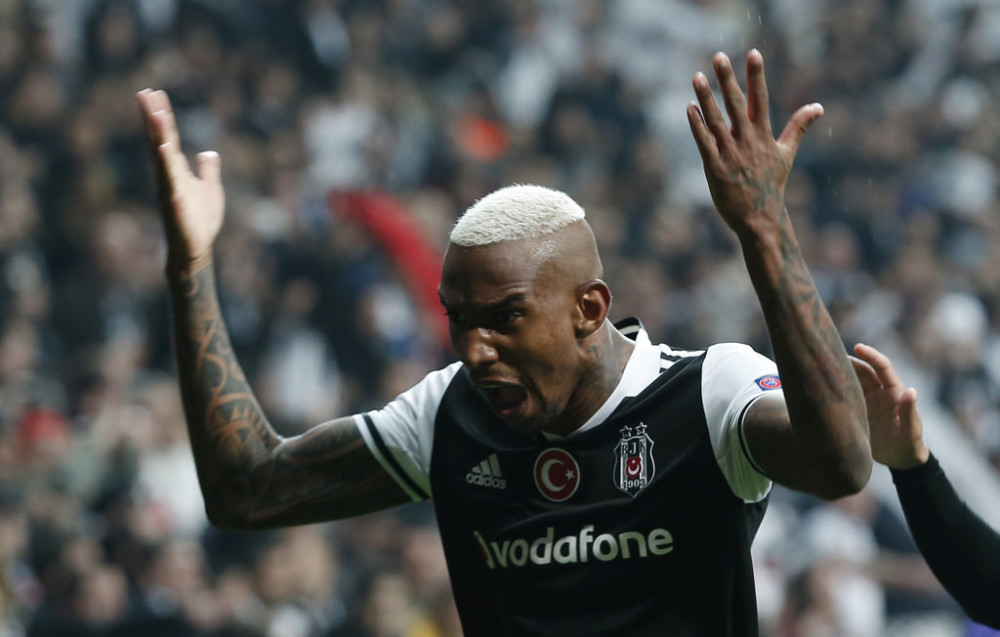 Talisca sosyal medyayı yıktı !