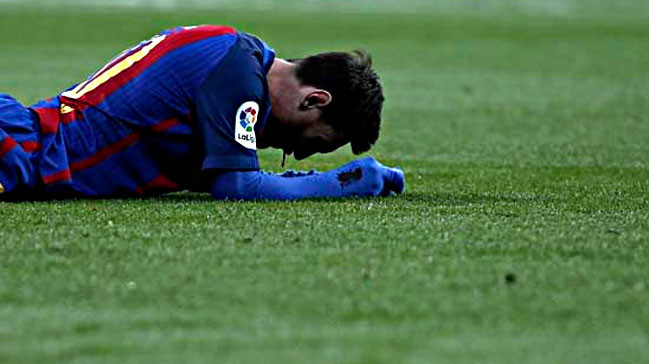 Messi kanlar içinde ! Yürekler ağza geldi...