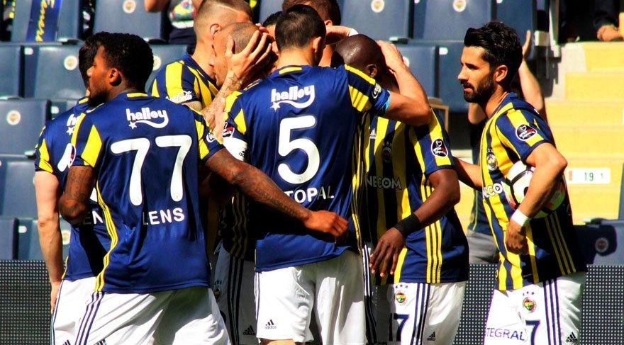 Moussa Sow golle döndü !