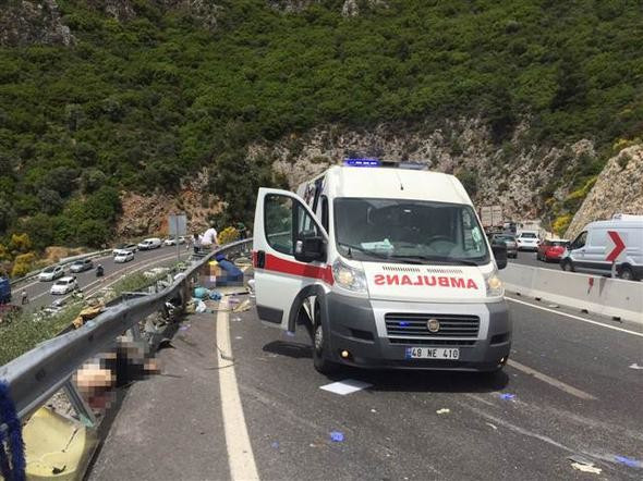 Marmaris'taki kazadan ilk görüntüler - Resim: 2