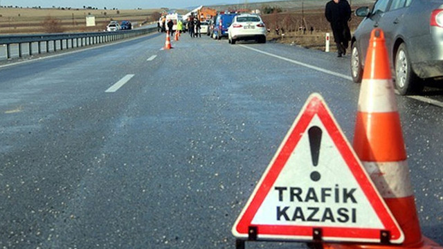 Elazığ'da trafik kazası: 1 ölü, 3 yaralı