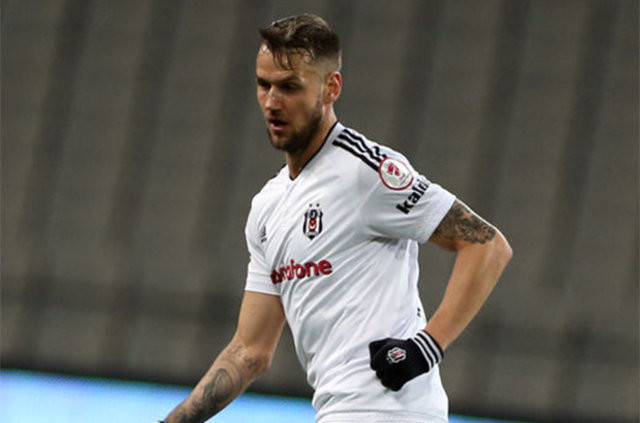 İşte sezon sonu gönderilmesi muhtemel isimler !