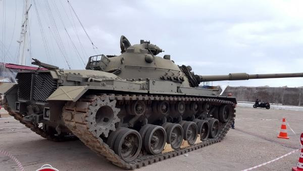 Bu tank dalış turizmi için batırılacak