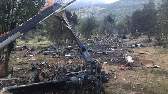 13 askerin şehit olduğu helikopterin mühimmatı infilak etmiş