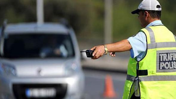 Ankara'da yürüyüş alarmı ! Bazı yollar kapatıldı