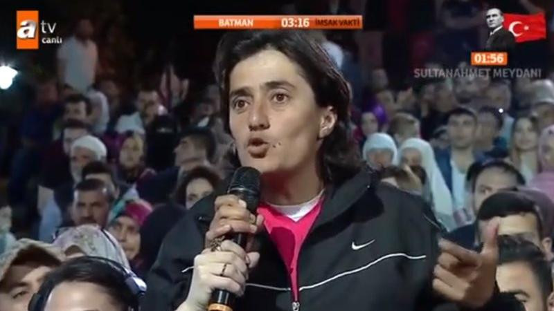 Nihat Hatipoğlu'na sorulan en garip sorular