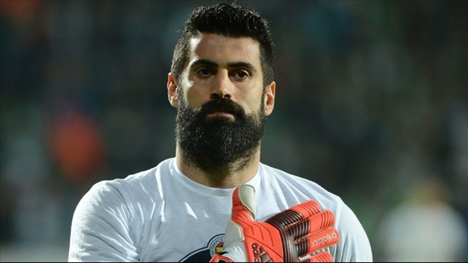 Volkan Demirel Colombus Crew'le görüşüyor