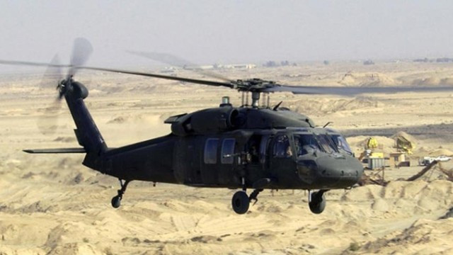 PKK'lılar askeri helikoptere ateş açtı