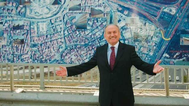 ''Kadir Topbaş İstanbul'da makam aracından insin''