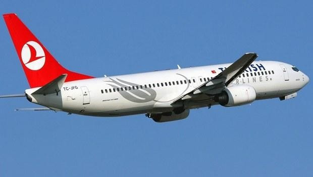 THY uçağı Kahire'ye acil iniş yaptı