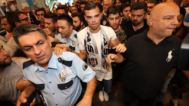 Pepe'nin paylaşımı taraftarı ayağa kaldırdı
