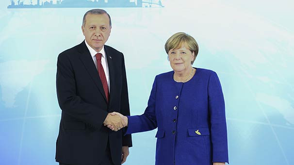 Erdoğan'dan Merkel ile kritik görüşme