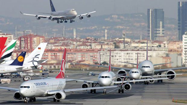 Atatürk Havalimanı'nda panik anları