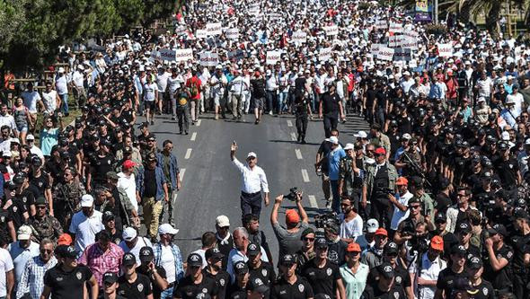 Dış basın Maltepe mitinginden bu fotoğrafları geçti