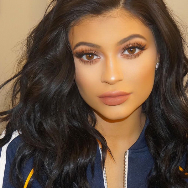 Kylie Jenner, 420 milyon dolar kazandı