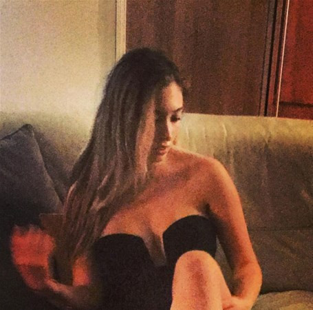 Yasmin Erbil babasına inat mı yapıyor?