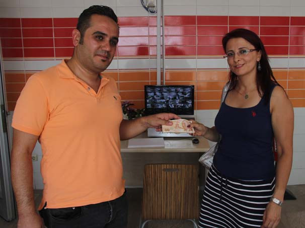 Namuslu insanlar hala yaşıyormuş