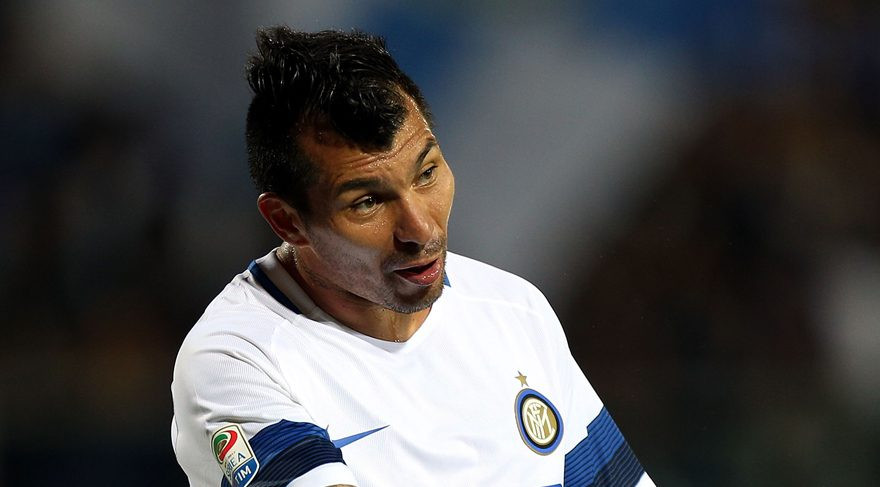 Beşiktaş’tan Medel'e 10 milyon Euro !