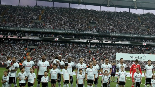 Beşiktaş'ı bekleyen büyük tehlike ! Taraftar yasak dinlemedi...