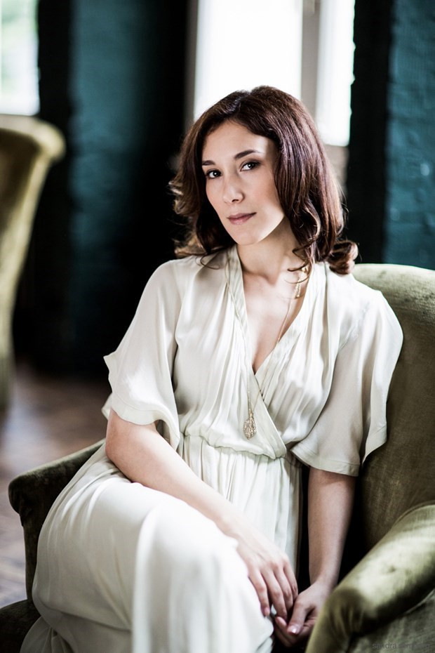 Sibel Kekilli Türkiye'yi sildi !