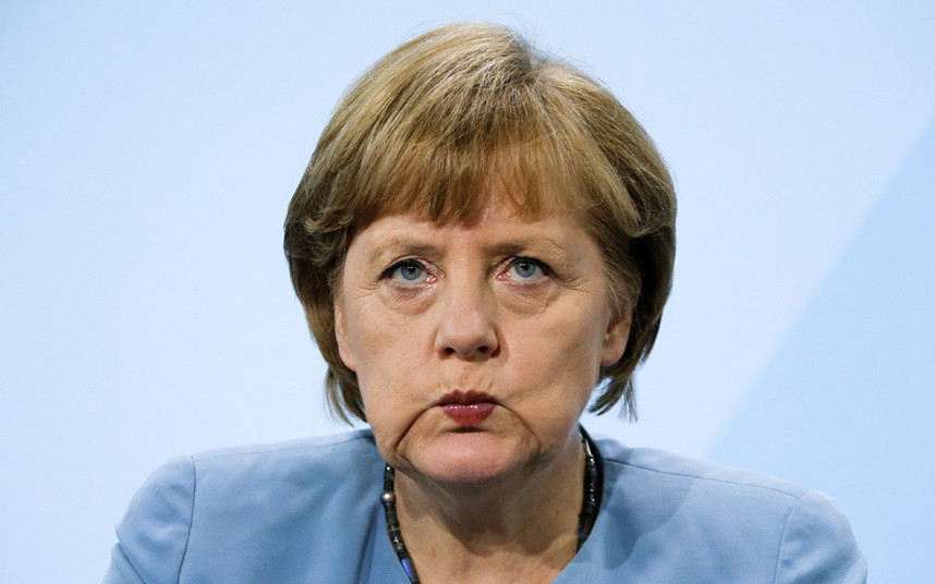 Merkel'den Türkiye'ye sert tepki