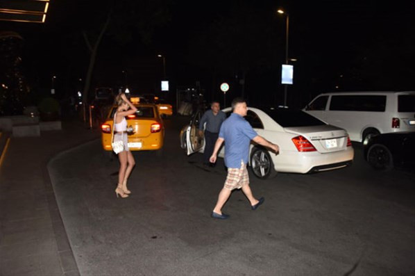 ''Mehmet Ali Erbil'den hamileyim; bana aldır diyor''