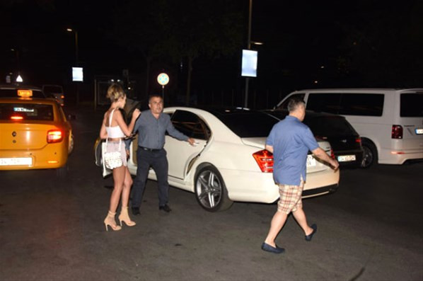 ''Mehmet Ali Erbil'den hamileyim; bana aldır diyor''