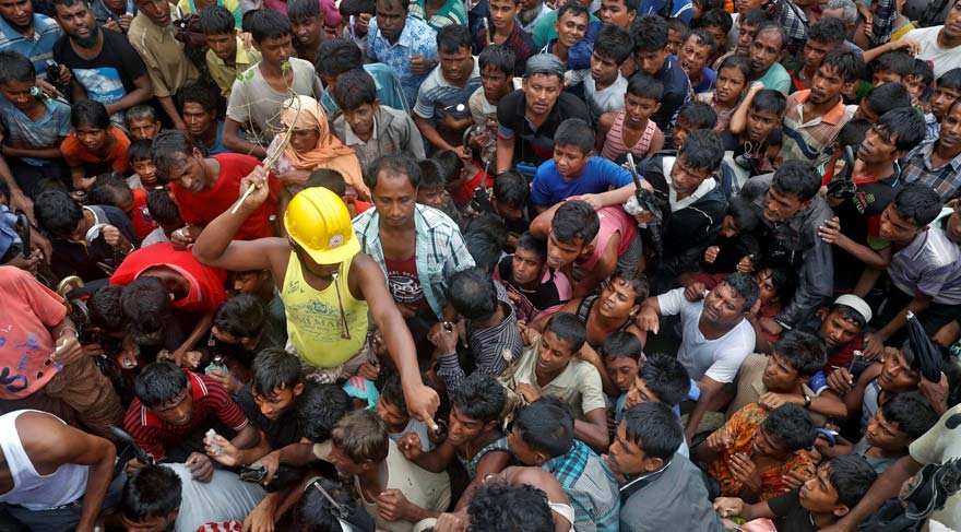 Dünya bu Arakanlı bebeği konuşuyor