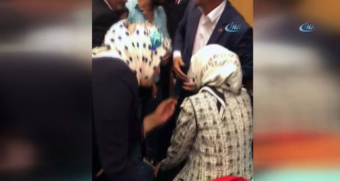 AK Partili vekil bir anda yere yığıldı