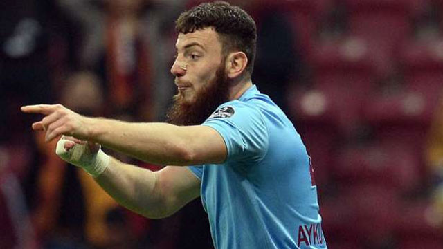 Trabzonspor'da Aykut Demir'e ihtar çekildi