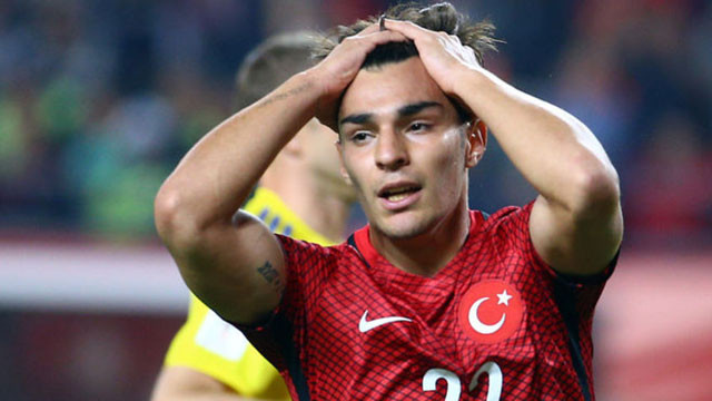 Trabzonspor Kaan Ayhan için harekete geçti