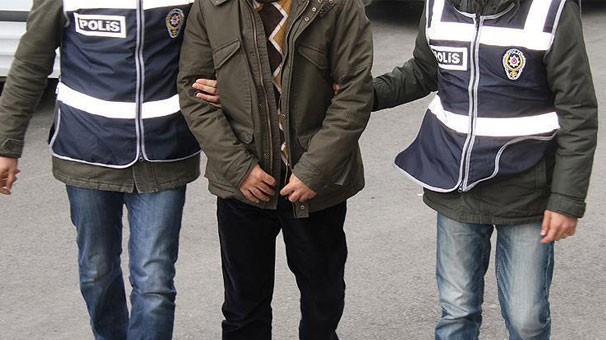İstanbul'da AVM'ye ''hacker'' baskını: 20 gözaltı var !