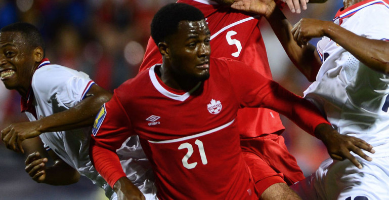 Larin İstanbul'a geldi !