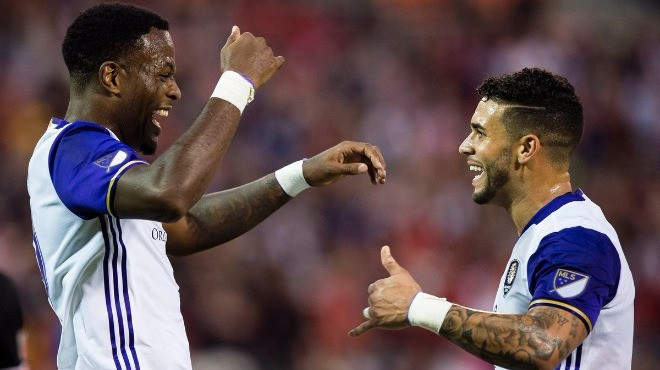 Larin İstanbul'a geldi !