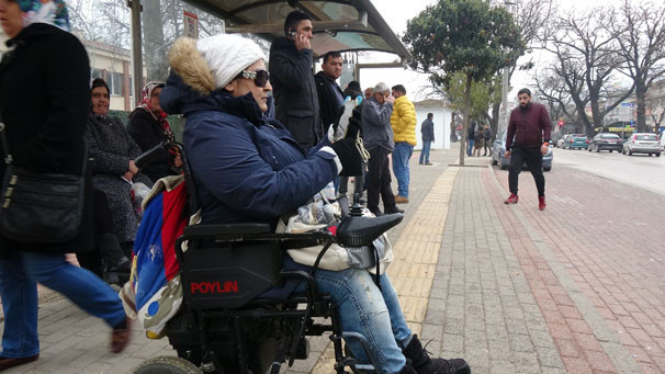 Engelli kadına büyük ayıp !