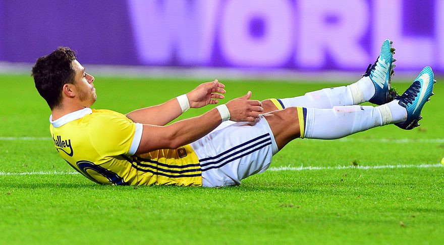 Fenerbahçe’de Giuliano şoku !