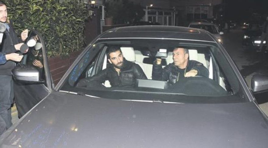 Arda Turan’ın yeni stili şaşırttı !