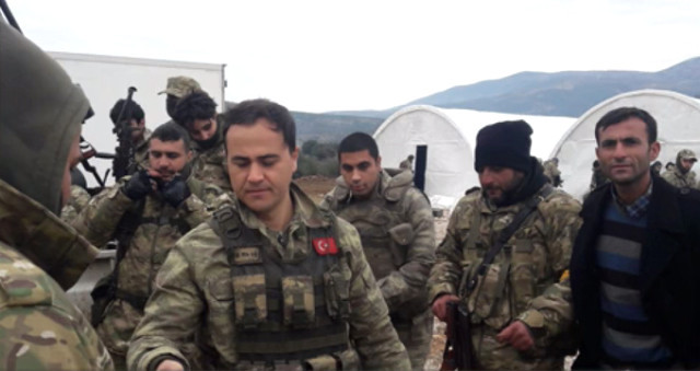 Afrin'e giren Türk askerinden ilk görüntü