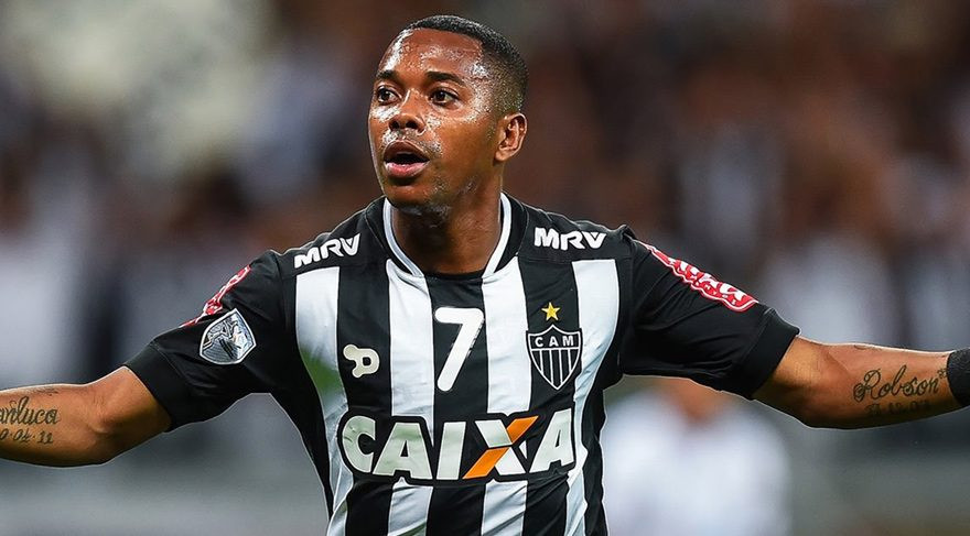Robinho sosyal medyayı salladı ! - Resim: 1
