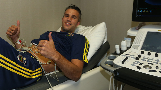 Persie: Fenerbahçe'de Full kapasiteyle çalıştım