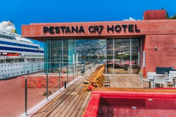 Ronaldo Türkiye'de otel açıyor
