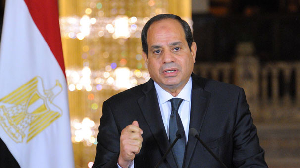 Mısır'da Sisi adaylığını koydu